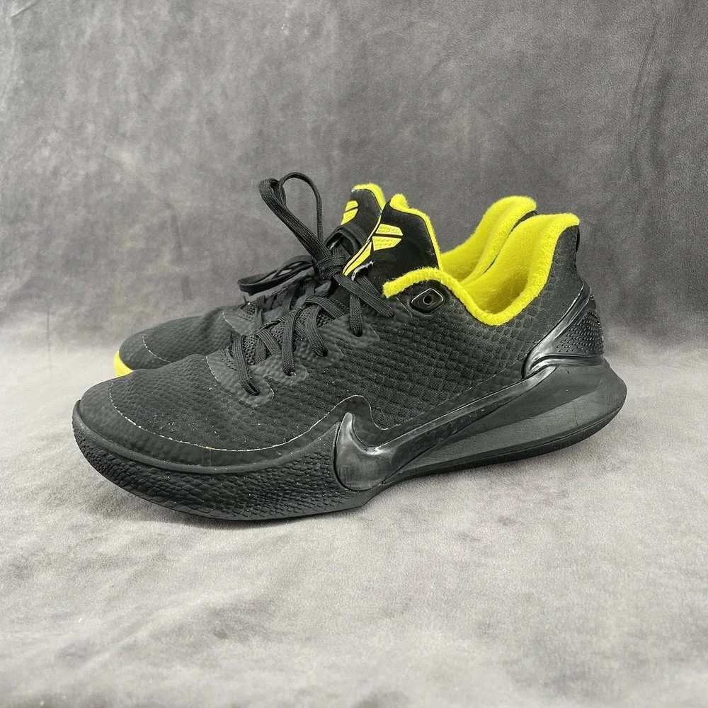 Nike pre owned